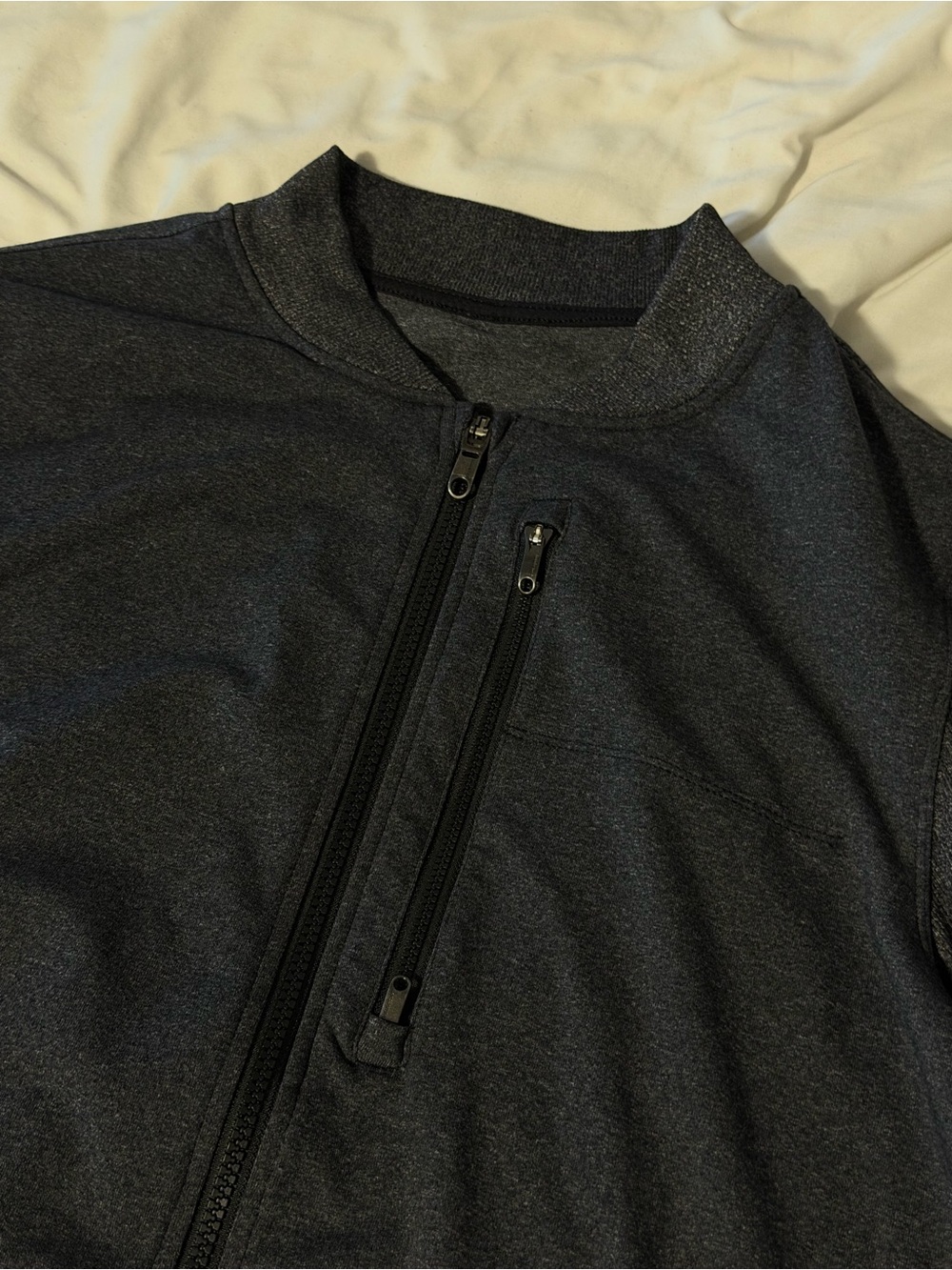 Men's Lululemon Charcoal Full Zip - Picture 3 of 3